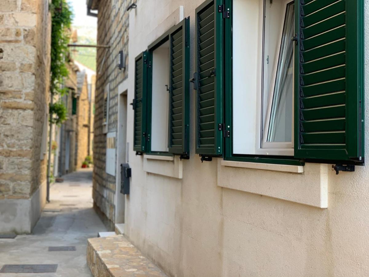 Stella Apartments Kastela Exterior photo